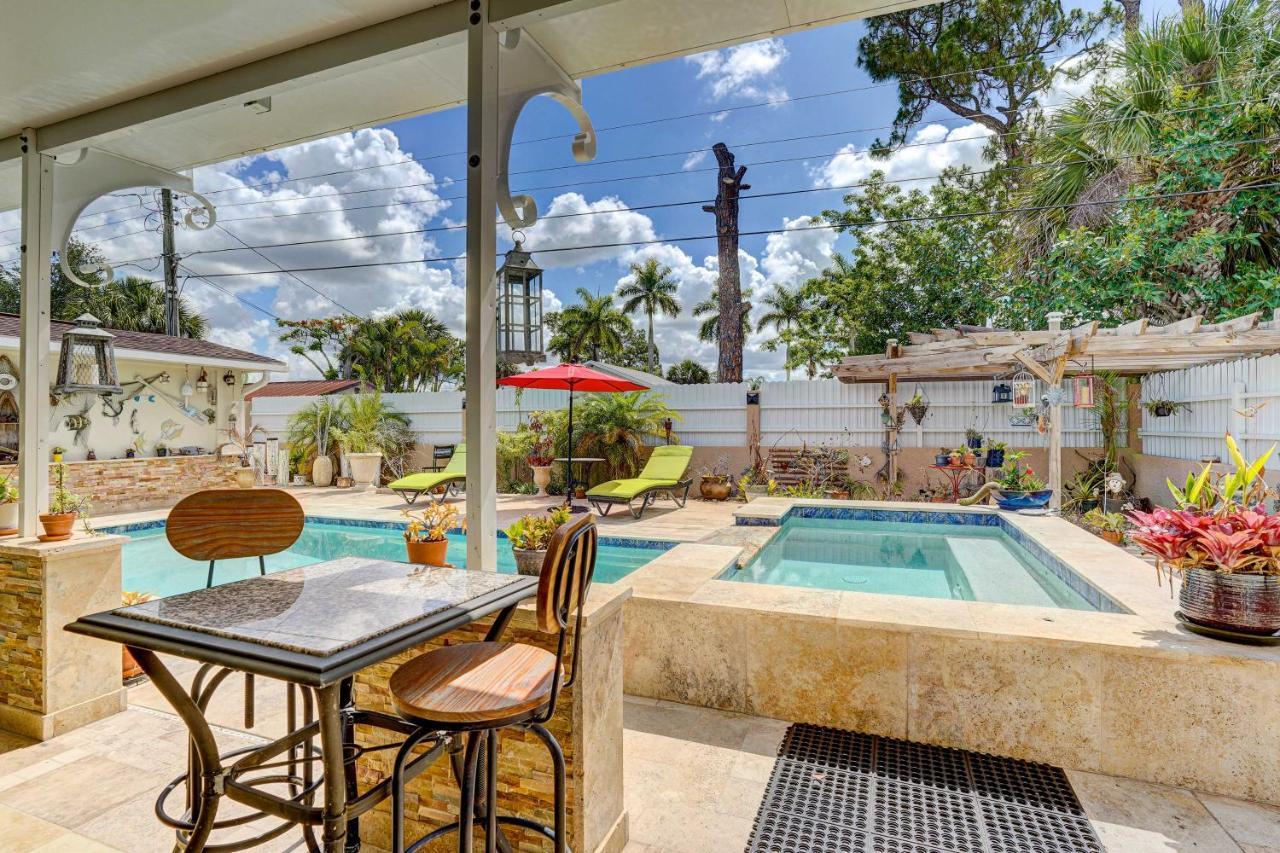 Breezy Naples Home With Private Outdoor Pool! Exterior photo
